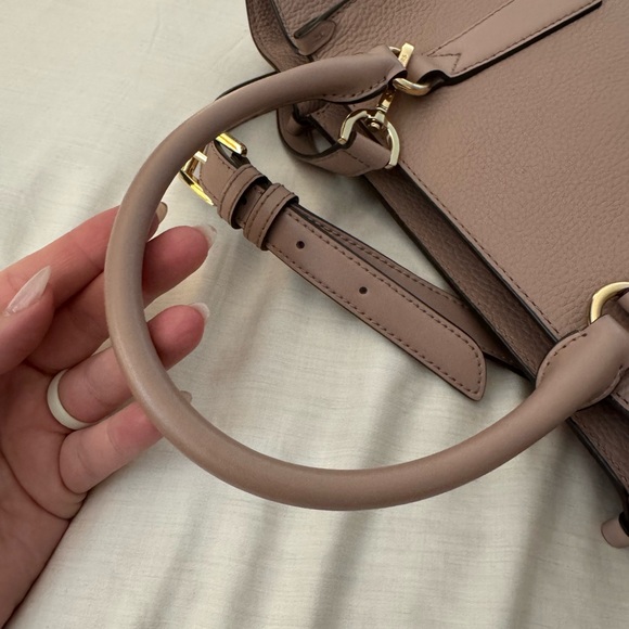 Michael Kors Blush Nude Pink Leather Tote Bag - Picture 6 of 16